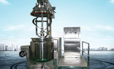 广东省升降式乳化机是如何进行工作的